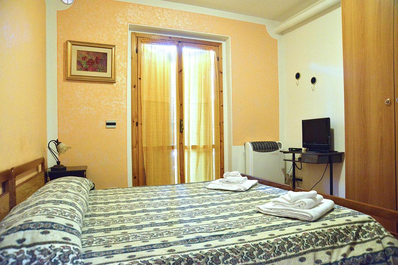 Il Mandriano Hotel Carpegna Exterior photo